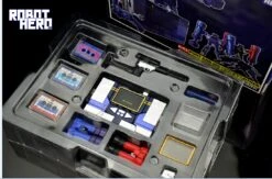 Robot Hero K-01 Pony MP-13 Soundwave Masterpiece -Toy Sales Store 1890b9efc9