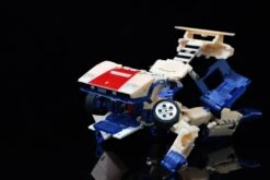 Xtransbots MM-XIII Crackup (Stunticons Breakdown) MX-XIII MX-13 -Toy Sales Store 341d1cc104