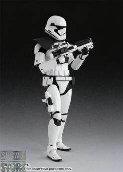 S.H.Figuarts Star Wars First Order Stormtrooper -Toy Sales Store 94f379c770